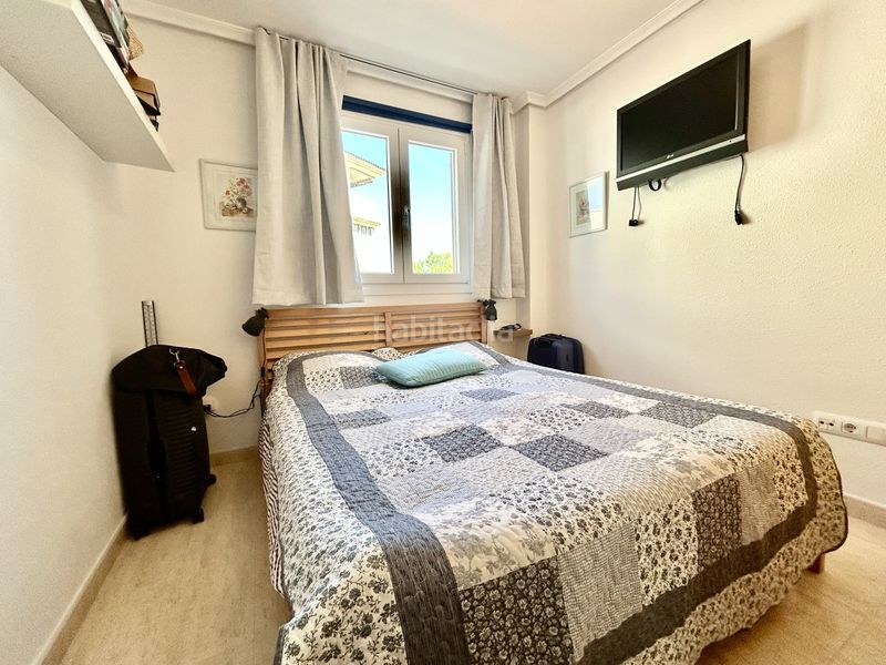 Foto 59b5b45b-fedf-473b-a857-85fd355dd170. Apartament amb aparcament a Los Europeos Torrevieja