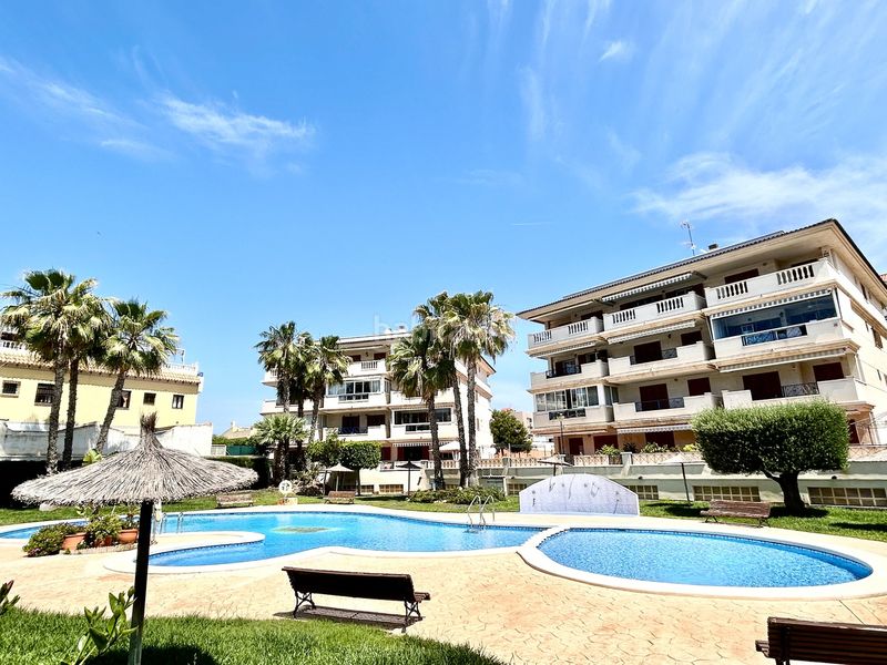 Foto 63d783bb-f5ca-484b-be4d-4f67217817e2. Apartament amb aparcament a Los Europeos Torrevieja