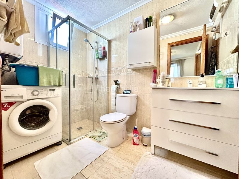 Foto 711da7bb-6d97-4633-9aa0-fe147cd6a5a3. Apartament amb aparcament a Los Europeos Torrevieja