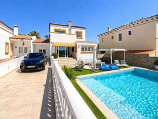 Casa en Lomas de Cabo Roig - Los Dolses