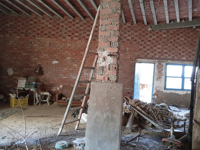 Foto a061ec4e-cd22-4881-a4c3-05fb9e65a283. Casa a Montesinos (Los)