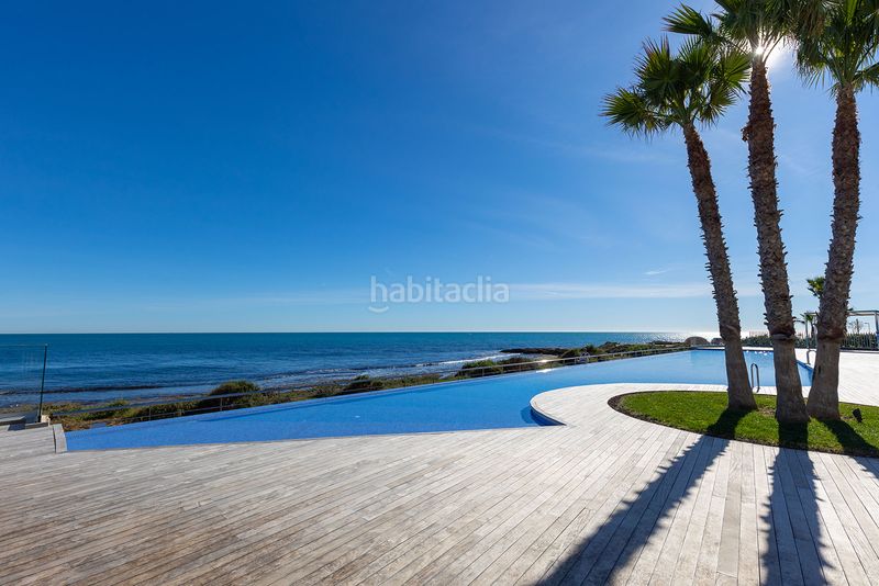 Foto c9b985c8-ea93-4558-8c46-955471450db2. Apartament a Punta Prima Torrevieja