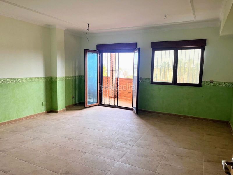 Foto d8d77204-1b96-40f9-b8b4-d44269ef5dd8. Apartament amb aparcament a Centro Alcázares (Los)