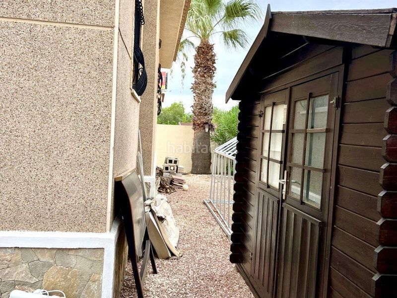 Foto 3d29e3e0-53bc-4912-83fb-c3fd78c08742. Casa amb piscina a Benijófar