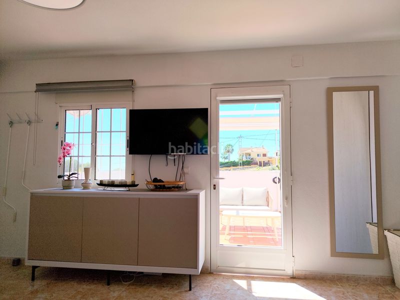 Foto b560fa13-a227-4da8-b973-287b1a5b190a. Casa a Jacarilla