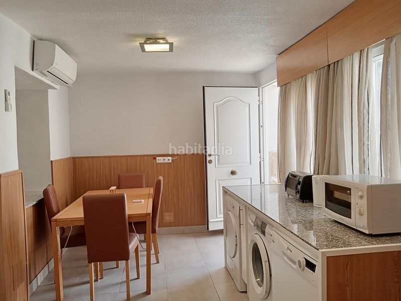 Foto d57e1975-38c5-4ea8-b26c-e67292b02205. Casa amb aparcament piscina a Montesinos (Los)