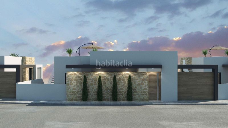 Foto 54d6ff4a-a525-4914-96d3-78b2fdd26fcb. Casa amb piscina a Rojales