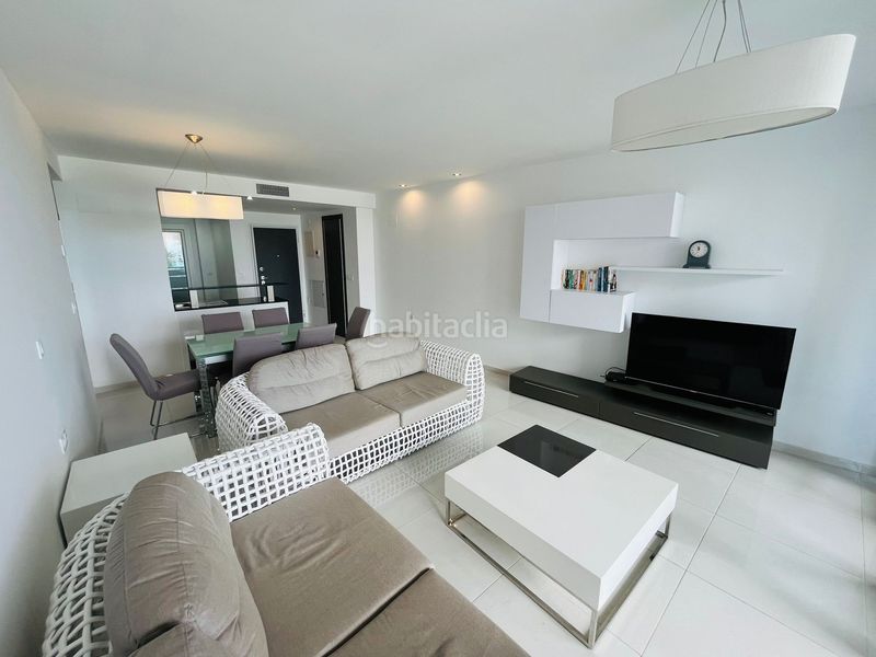 Foto 102a4a66-fddb-4f6e-a1ca-829d07380694. Apartament amb aparcament a Punta Prima Torrevieja