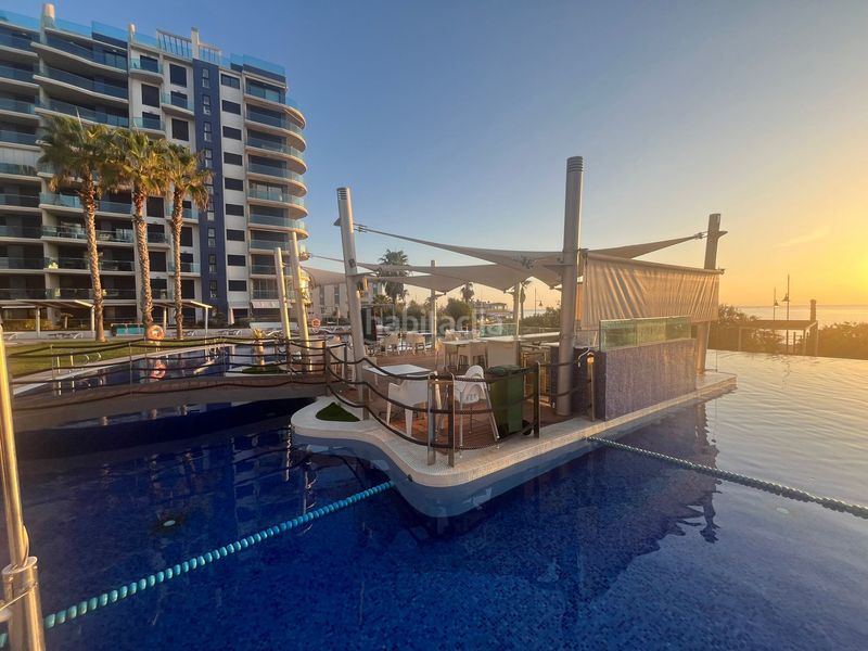 Foto df1b4732-d133-4acf-8033-8784d7fe514d. Apartament amb aparcament a Punta Prima Torrevieja
