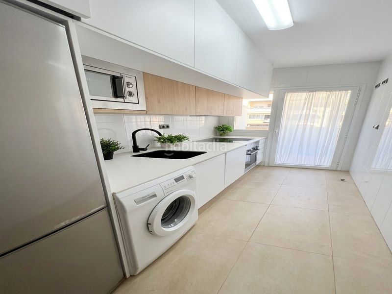 Foto f88d1782-7001-4296-919d-399b054e8885. Apartament amb aparcament a Centro Alcázares (Los)