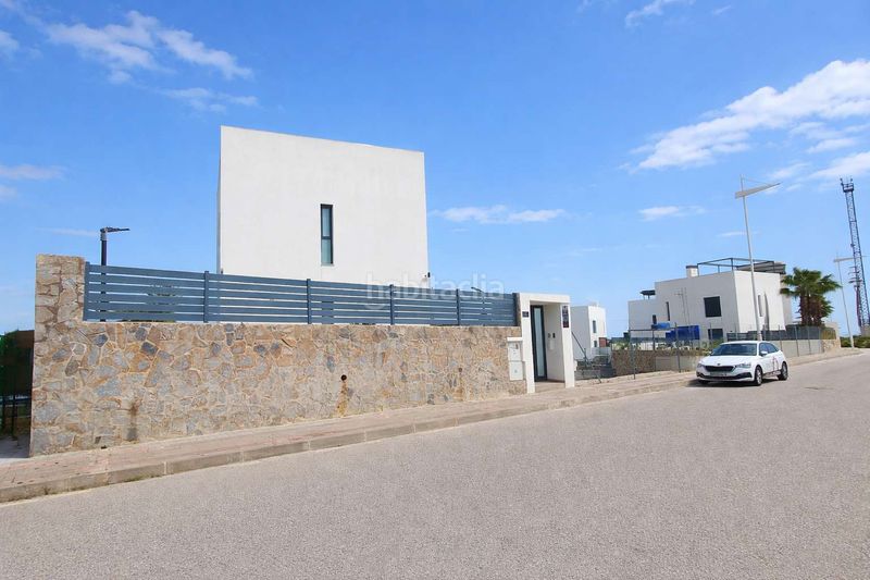 Foto 8943d1a0-ce2a-460d-a52f-aeef70a70686. Casa amb aparcament a Algorfa
