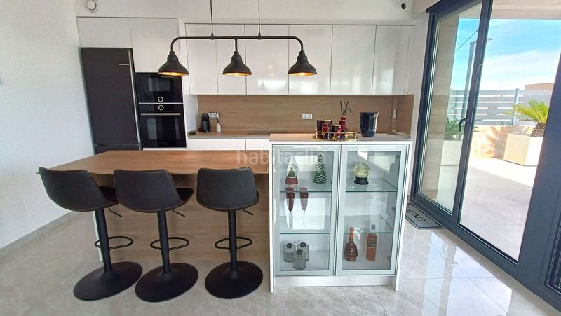 Foto d01d3dda-c96a-44f9-8163-56385b2c1b16. Casa amb aparcament a Algorfa