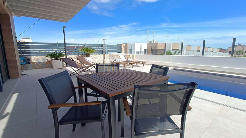 Foto e910f7dd-3588-4278-8e6b-7881f4105a73. Casa amb aparcament a Algorfa