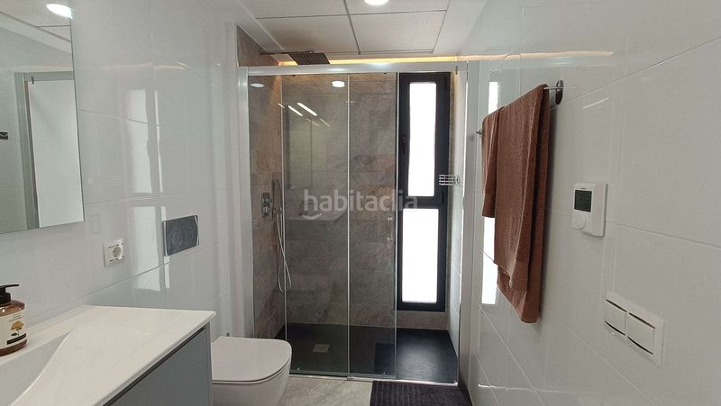 Foto f2a27d75-5f33-4f29-8e3f-ba12ba33a079. Casa amb aparcament a Algorfa