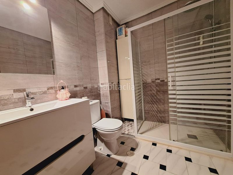 Foto b3bd2397-413f-4ccc-972d-a47dbb579c0a. Apartament a El Acequión Torrevieja