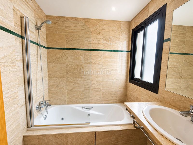 Foto f23886bc-2de4-4d79-8863-93eb7c2ddeaa. Pis a Rojales