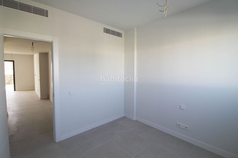 Foto 3d3a0251-89b8-4ded-aba9-0e8198b88b62. Pis a Rojales