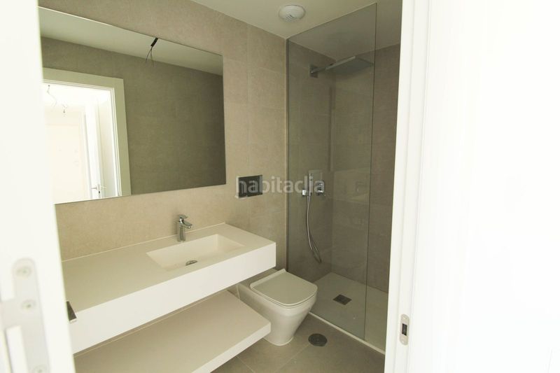 Foto f734318b-f60c-40d5-bf37-f4d24c17e2ec. Pis a Rojales