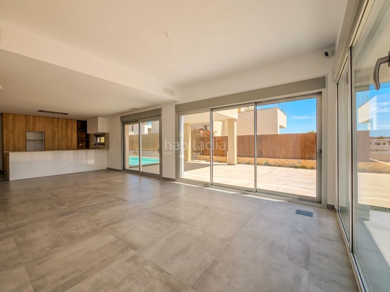 Foto 4719f892-9951-4907-ab8f-ee53e82cab1e. Casa amb piscina a Algorfa