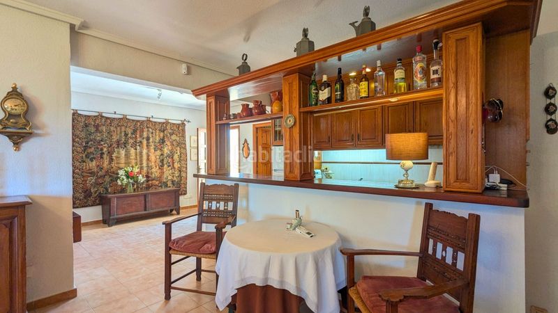 Foto b2205a73-b176-4133-87a4-891856250858. Casa amb piscina a Rojales
