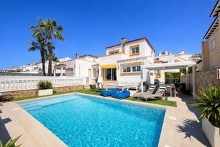 Casa en Villamartín-Las Filipinas
