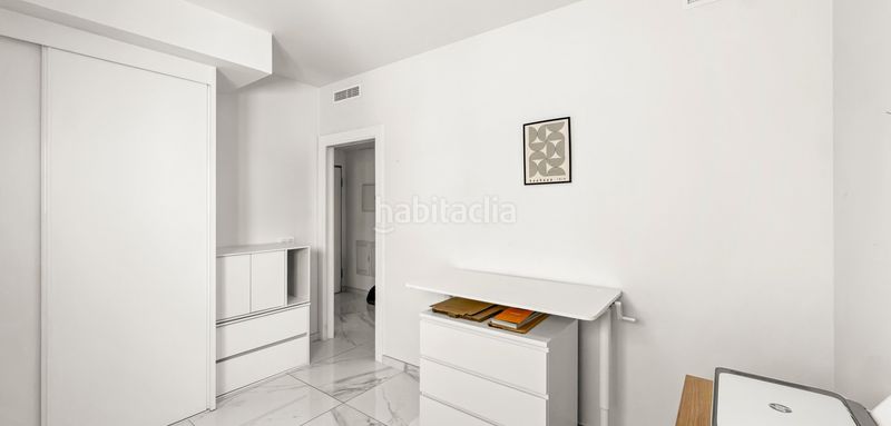 Foto 2f8a724a-7d43-4718-bae3-06300e2a6366. Apartament amb aparcament a La Florida Orihuela