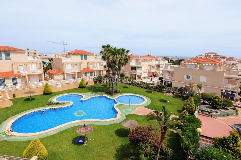 Foto 4d1f2937-9faa-4232-b2cf-ea1bacae8765. Casa amb aparcament piscina a El Molino Torrevieja