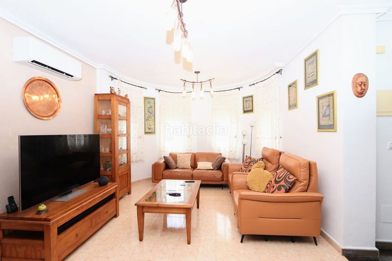 Foto 0bd7320a-e84c-4903-b18e-65e639c4c262. Casa amb aparcament a San Miguel Murcia