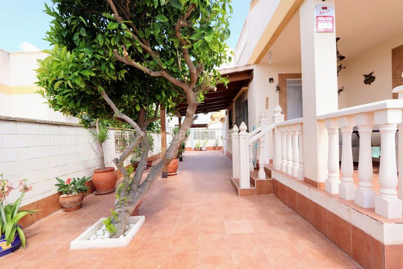 Foto 53d00a4a-7d8b-4a9e-b910-840fc3d0d5a7. Casa amb aparcament a San Miguel Murcia