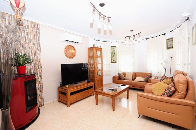 Foto c570f3d7-20ff-4b96-ba18-1857a1a0ccbb. Casa amb aparcament a San Miguel Murcia