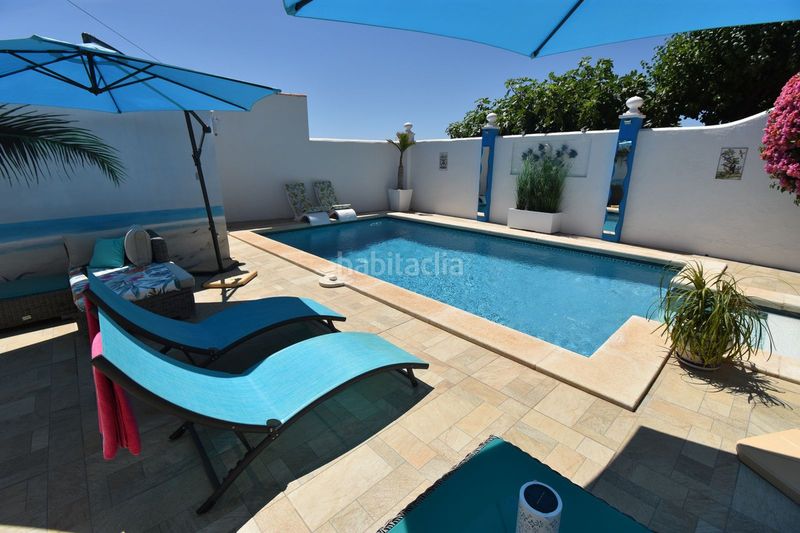Foto a1ab9a01-eb0b-44ce-bbd0-30b769b43d3f. Casa con parcheggio in Centro Benalmádena