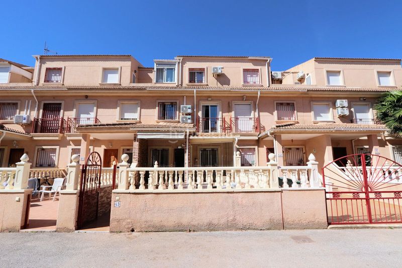 Foto c5f7163a-a5e8-4cc3-9547-baa7a0bbad5b. Casa amb aparcament piscina a El Molino Torrevieja