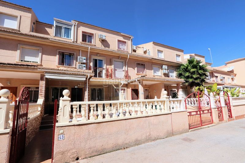 Foto d01c5b1a-b5d7-4b7c-a2fd-636e65c3cd14. Casa amb aparcament piscina a El Molino Torrevieja