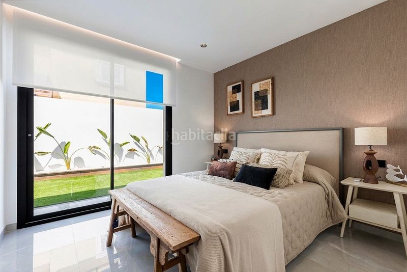 Foto a6fc15a3-de05-4a1c-8b7c-3c522f12de92. Casa amb piscina a El Molino Torrevieja