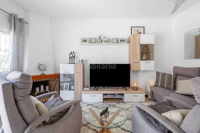 Foto 66a0ffb6-e871-4873-9a27-c6d45fb31bcb. Casa a Torreblanca Torrevieja