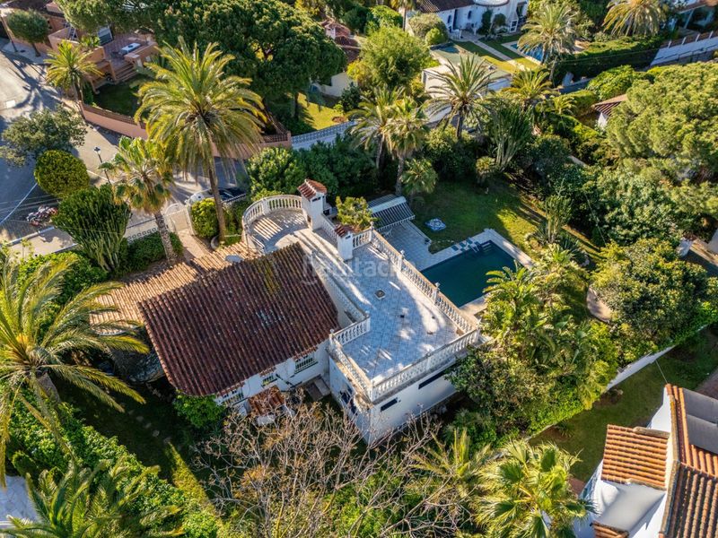 Foto aa33fc2e-3d52-47c5-81f3-1195366945d3. Casa a Marbesa Marbella