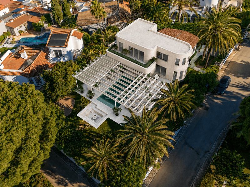 Foto ee7b80a5-ad52-4e2f-a6ef-7250064eecbd. Casa a Marbesa Marbella