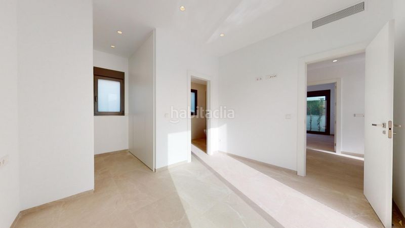 Foto 15a37941-188a-4782-af98-52ed173e497d. Casa amb piscina a Centro Alcázares (Los)