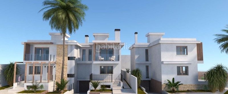 Foto bf7c5ef8-ea45-4b0e-9920-bc41ef797788. Casa amb piscina a Centro Alcázares (Los)