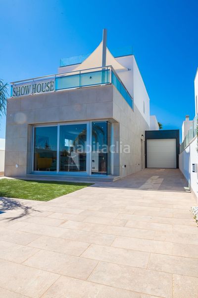 Foto 68270d70-fca3-4ff8-bcf3-72513d43ce04. Casa amb piscina a Las Lomas de Rame-Bahía Bella Alcázares (Los)