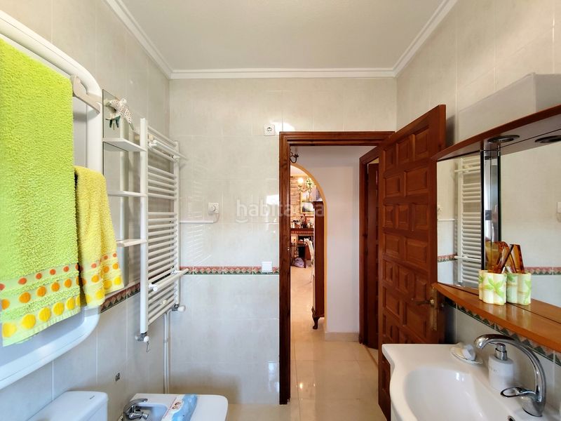 Foto 77a0f05f-7197-4f69-b970-e859ad875b31. Casa amb aparcament a Centro de la Ciudad Quesada Rojales