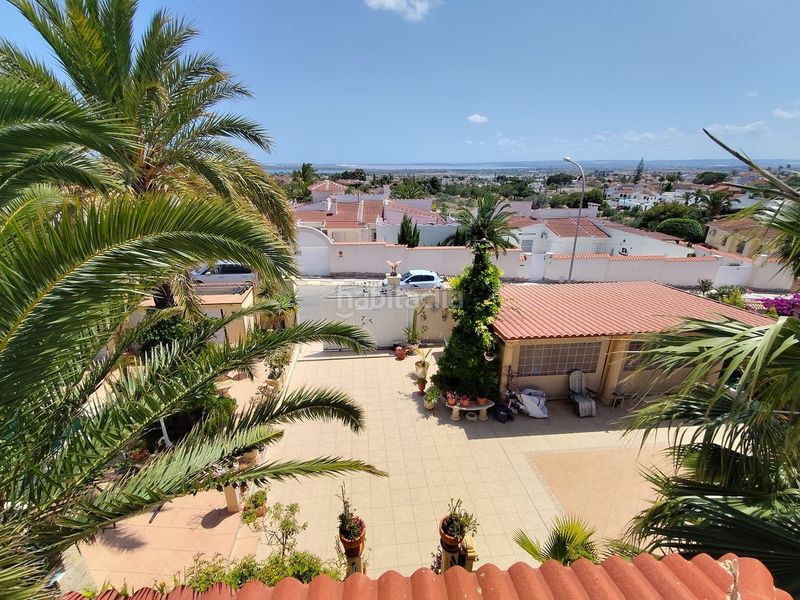Foto e679bdf9-9de9-4161-9810-25611fdac230. Casa amb aparcament a Centro de la Ciudad Quesada Rojales