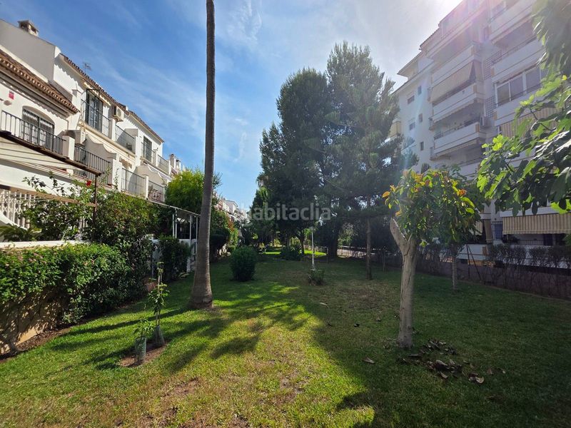 Foto a0d1123b-cdc0-4c89-bee4-584cbf211215. Casa amb aparcament piscina a Los Boliches Fuengirola