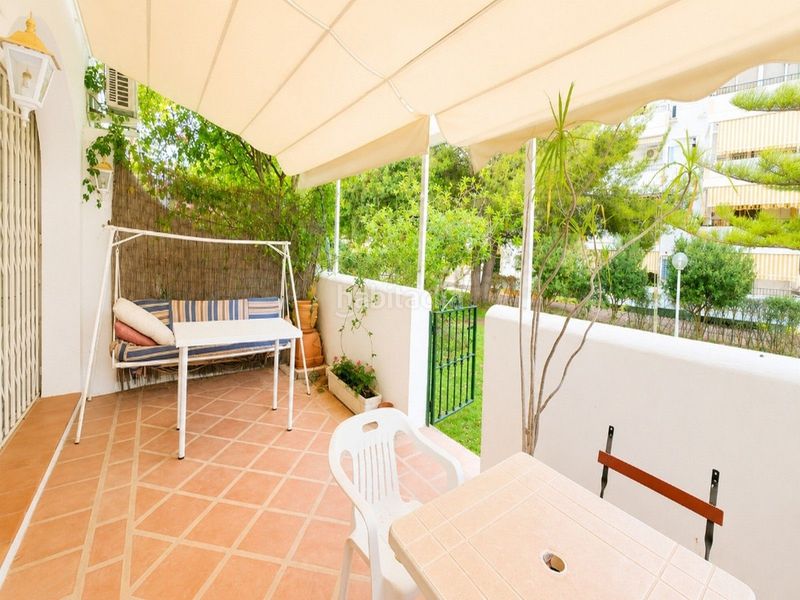 Foto e6ae1cff-40a3-49dc-8ea4-aafb9bed04c6. Casa amb aparcament piscina a Los Boliches Fuengirola