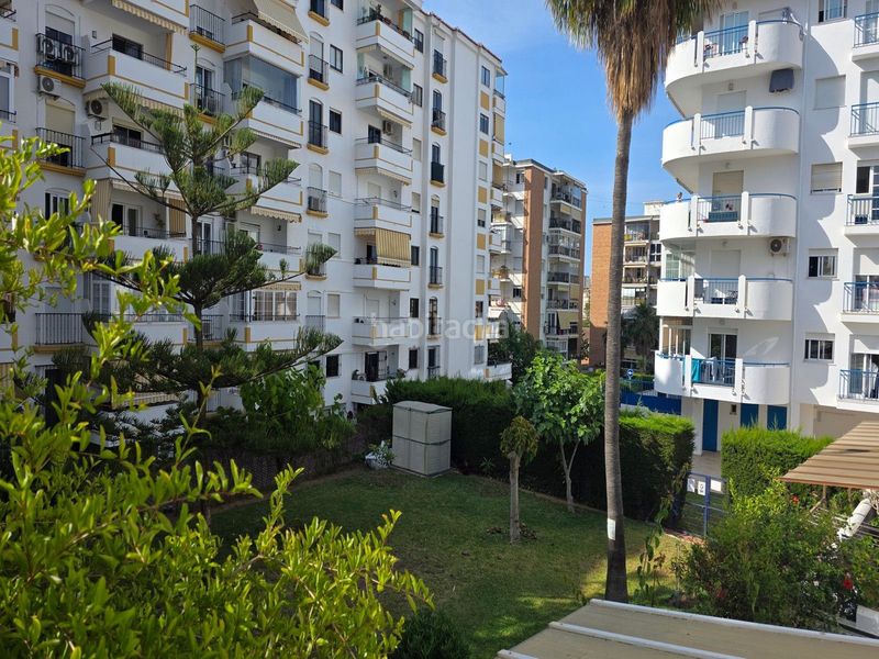 Foto 54dcae16-382b-4f91-b7e8-6466e955a8f0. Casa amb aparcament piscina a Los Boliches Fuengirola