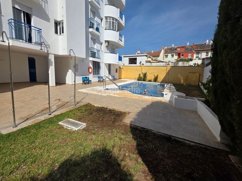 Foto 61eff046-5d56-4a6d-837c-30689e0a921d. Casa amb aparcament piscina a Los Boliches Fuengirola