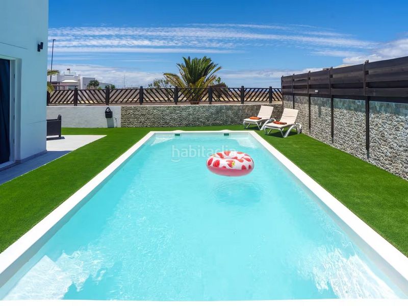 Foto 55b7ca73-7164-457b-99f4-e16b388ff032. Casa en Corralejo Oliva (La)