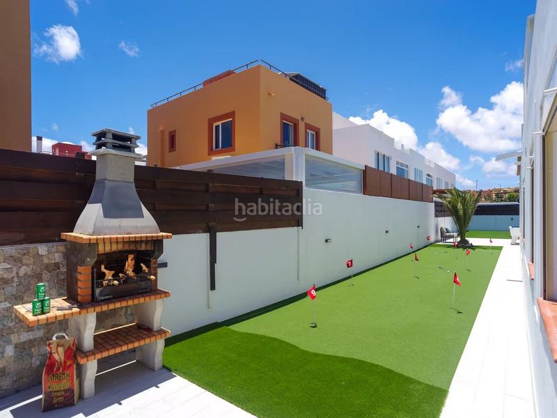 Foto db87fba1-8a26-4c93-b775-02ed29c81efe. Casa en Corralejo Oliva (La)