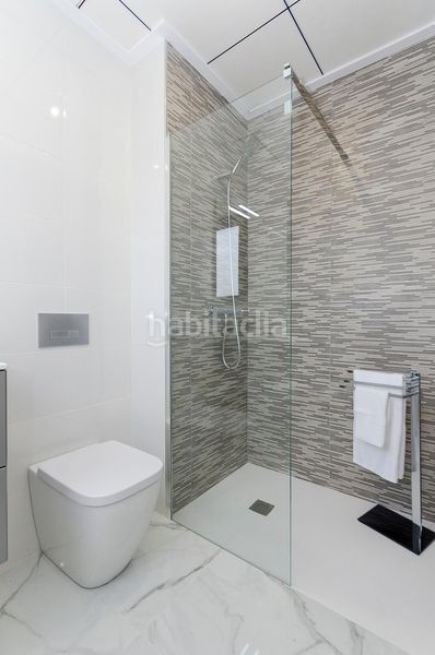 Foto 9ba375e4-028b-4567-8852-4303a2098b20. Casa amb piscina a Zona Carrefour - Urbanizaciones Torrevieja