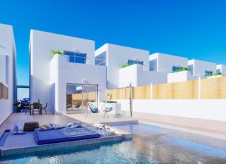 Haus in Las Lomas de Rame-Bahía Bella